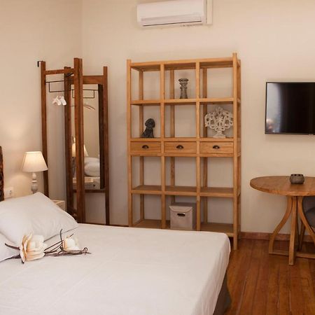 Bentzi...Boutique Apartment 6, Superior Suite For 4 Guests Athene Buitenkant foto