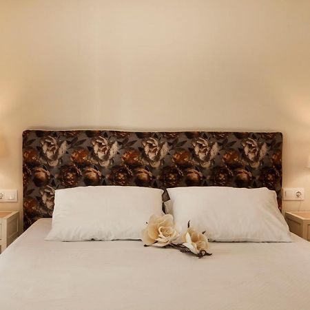 Bentzi...Boutique Apartment 6, Superior Suite For 4 Guests Athene Buitenkant foto