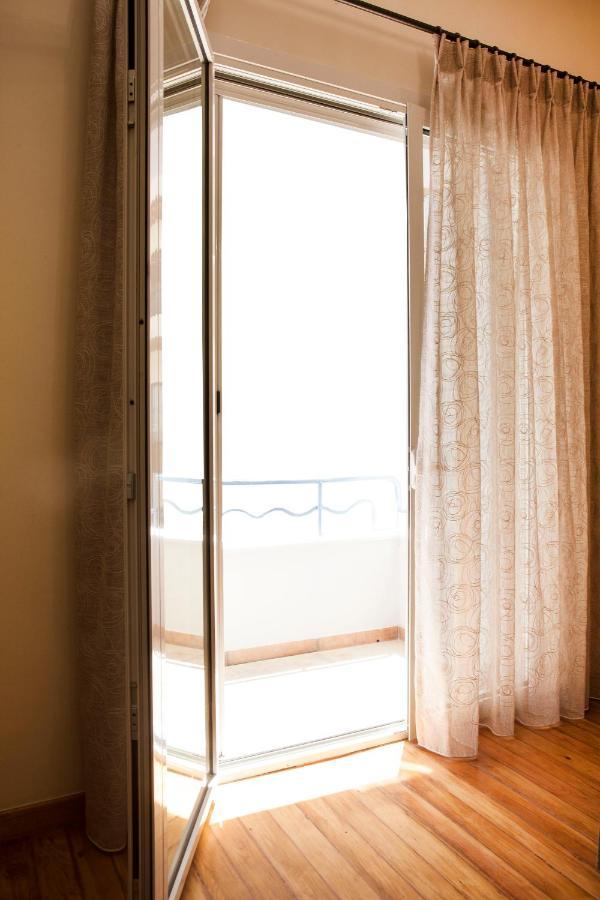 Bentzi...Boutique Apartment 6, Superior Suite For 4 Guests Athene Buitenkant foto