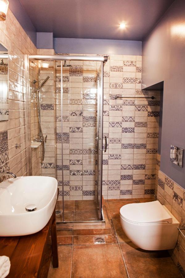 Bentzi...Boutique Apartment 6, Superior Suite For 4 Guests Athene Buitenkant foto